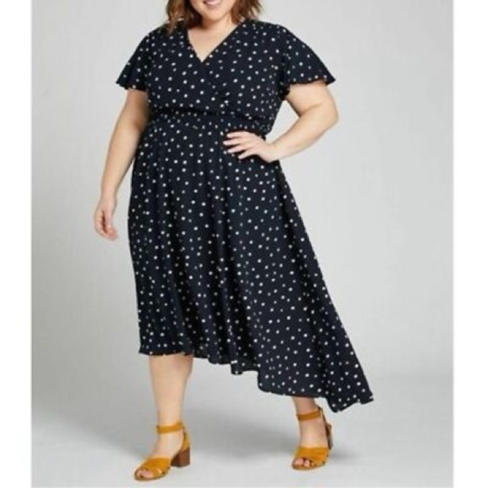 Lane Bryant, Navy High Low, elastic waist, lined scooped neck, Size 26/28 NWT